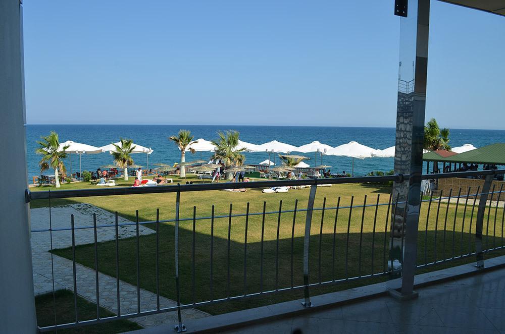 Lamos Resort Hotel & Convention Center Kumkuyu Exterior foto